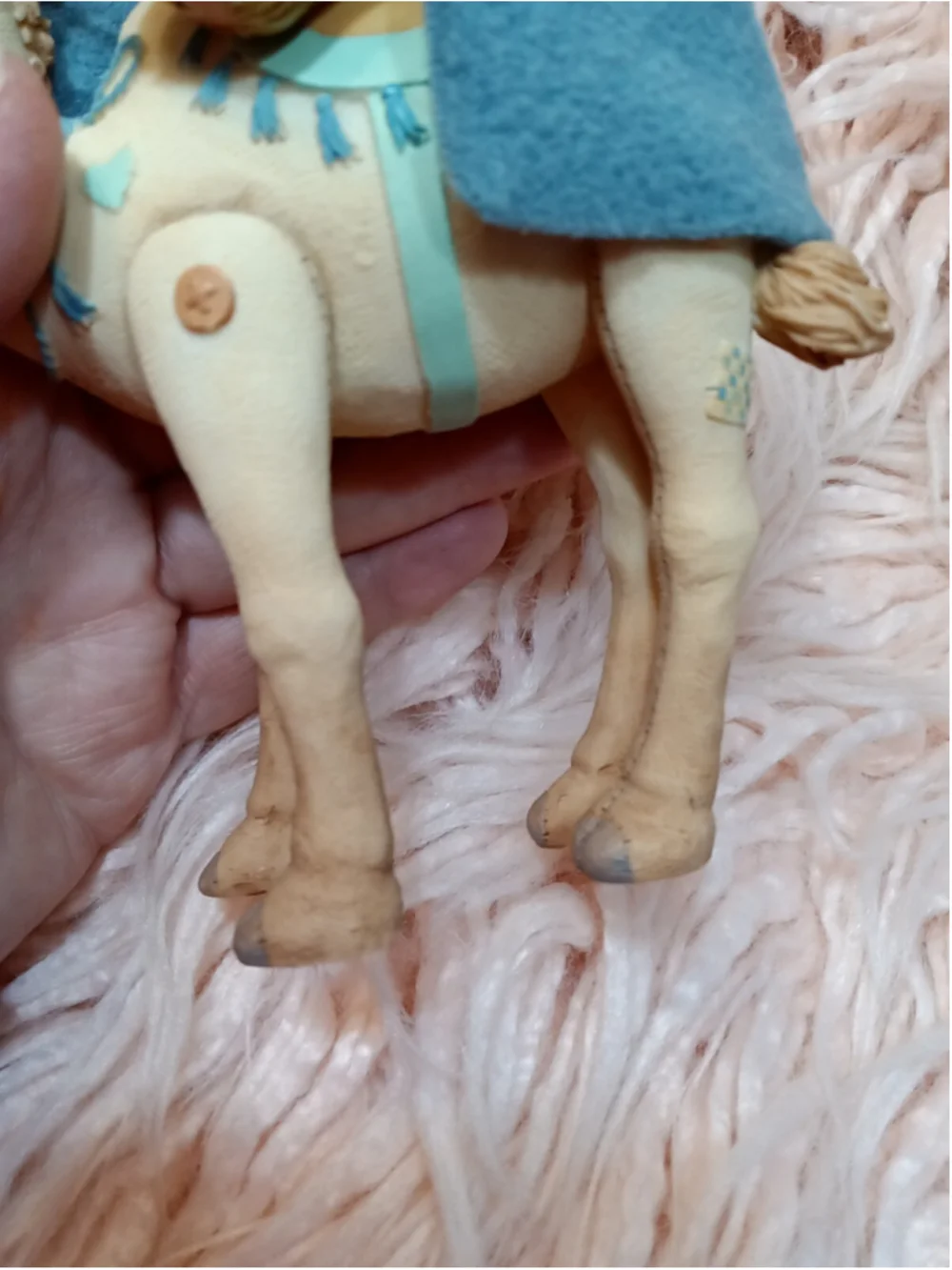 Cherished Teddies Wiseman on Camel The Crown Is Chipped On Bear Please See Photo